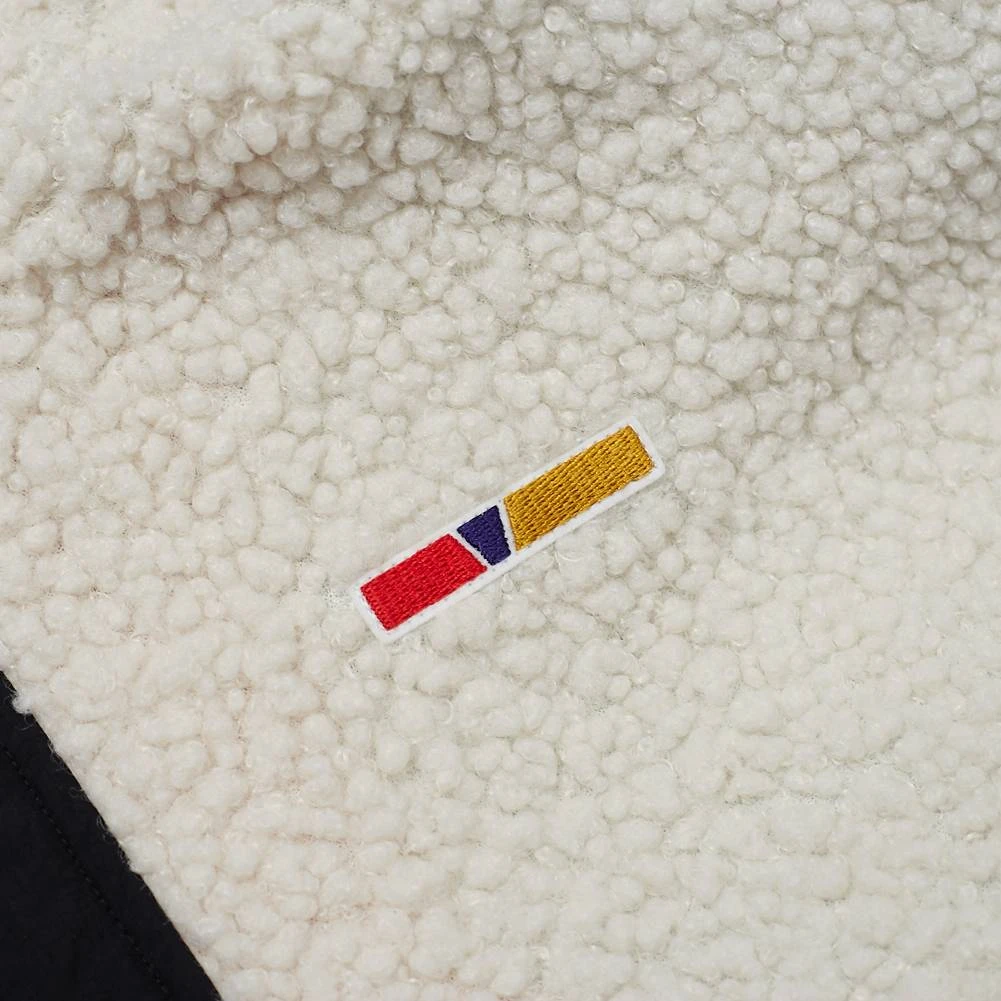 Reebok X Pyer Moss Herren Nylon Windbreaker FN2526 5 Reebok X Pyer Moss Herren Nylon Windbreaker FN2526 – Bild 3